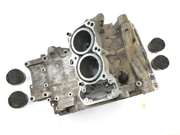 Honda VFR 800 FI RC46 [1999] - Motorgehäuse Kurbelgehäuse Motorblock Zylindergehäuse