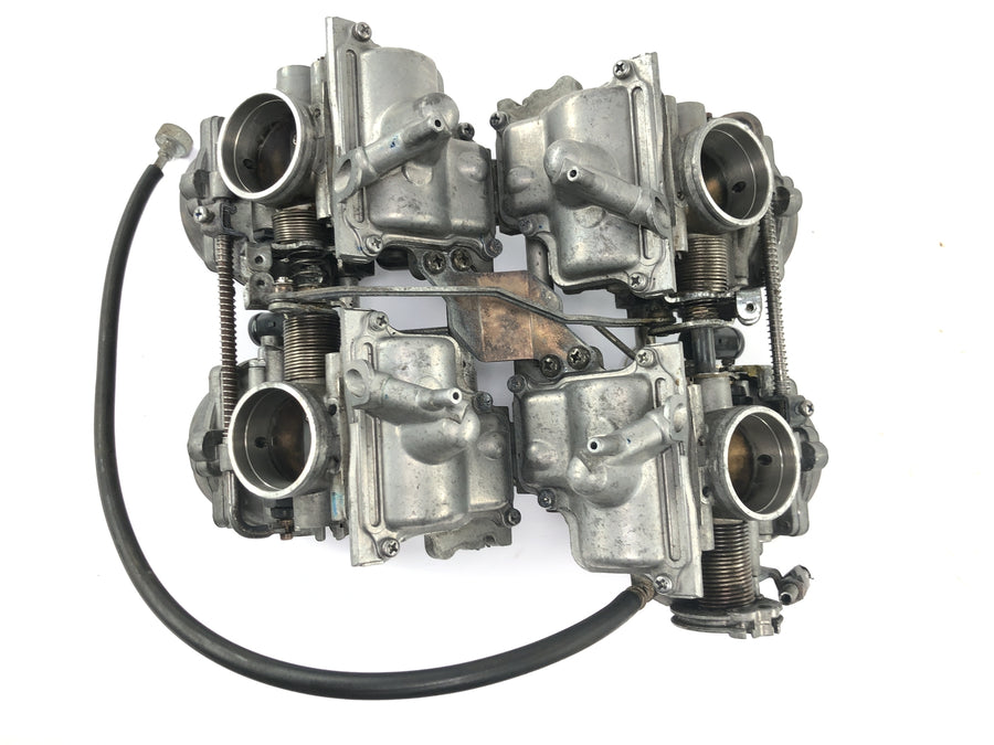 Honda ST 1100 SC26 Pan European [1990] - Kaasuttimen kaasutinyksikkö kunnostettava