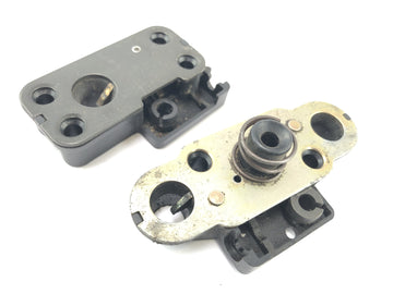 Kawasaki ZR7 ZR750F [1999] - Sitzbankverriegelung Sitz Schloss - 0