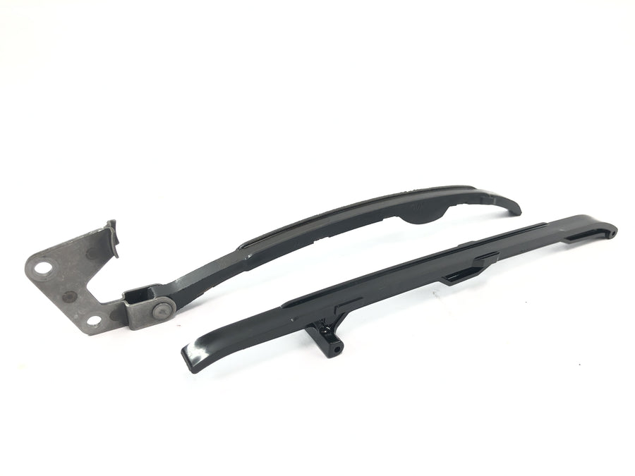 Yamaha MT 03 RM02 [2007] - Binario di scorrimento catena Binario di scorrimento catena e binario tenditore