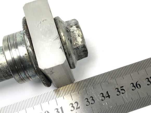 Honda CBR 900 RR SC28 [1994] - задний вал оси заднего колеса задний вал