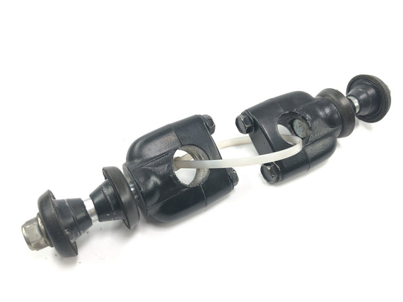 Triumph Tiger 900 T400 [1998] - Ohjaustankoon kiinnitettävä ohjaustankoon