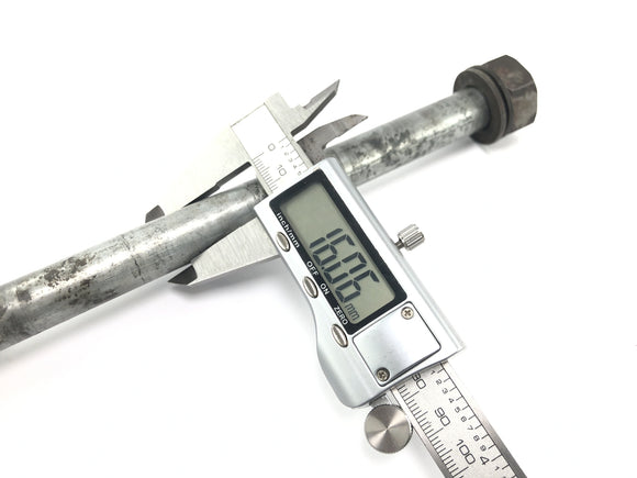 Moto Guzzi V7 Special [1971] - Hinterradachse Radachse Achsbolzen hinten Mutter