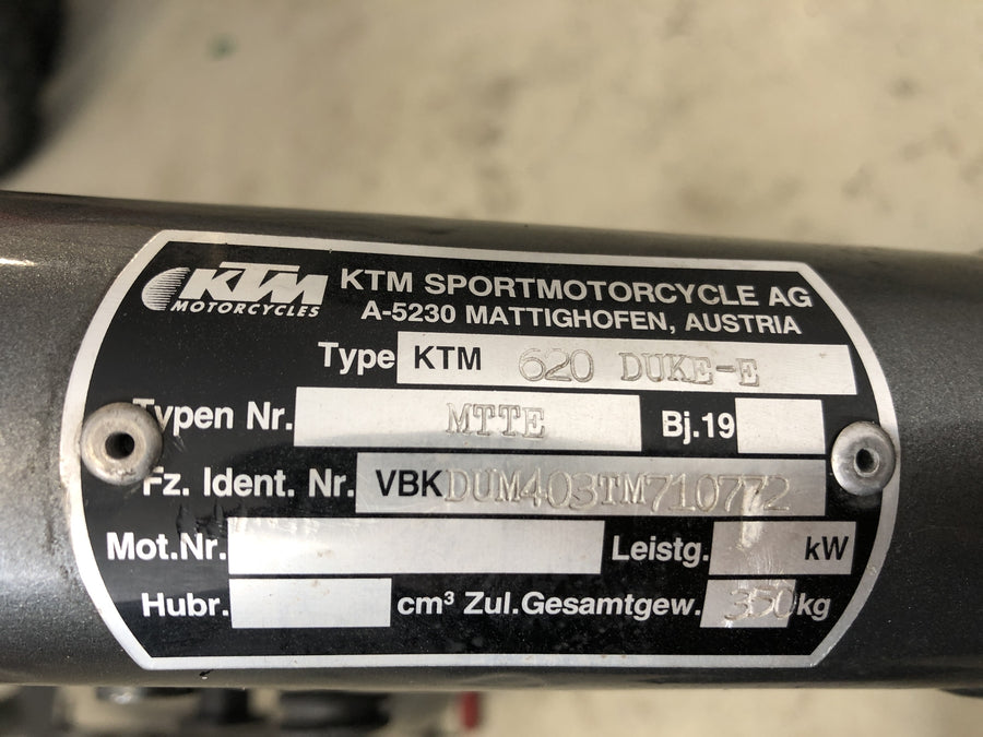 KTM LC4 Duke 620 E [1996] - Frame con documenti