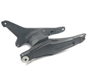 Yamaha MT 03 RM02 [2007] - Schwinge Hinterradschwinge Schwingenarm Hinterradführung