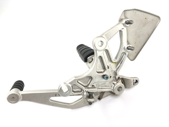 BMW R 1200 ST R1st [2006] - Footstest System Driver Footstustel rechtstreeks met rempedaal