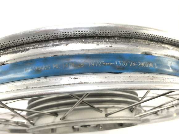 BMW R 60/5 [1973] - obręcz przed felgiem przedniego koła