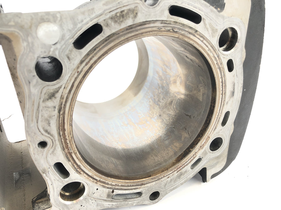 Kawasaki Vn 1600 Средняя полоса Vnt60b [2005] - цилиндр с поршнями позади