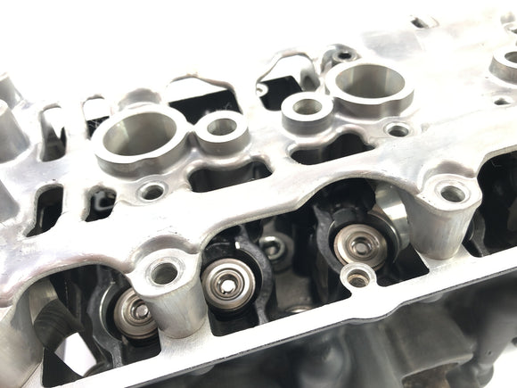 Triumph Street Triple R 675 D67LD [2010] - головка цилиндра