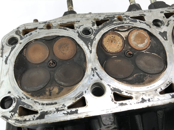 Kawasaki ZX -10 ZXT00B [1990] - cylinder head valve head motor head