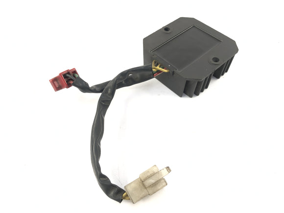 Honda NX 650 RD02 [1989] - řadič