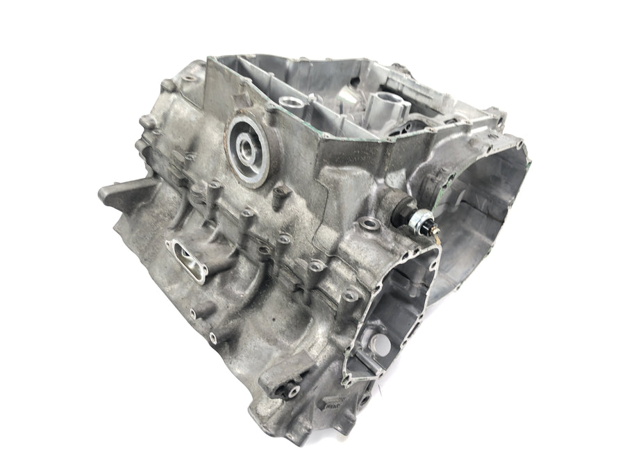 Honda CBR 900 RR Fireblade SC33 [2000] - Cárter bloque motor con pistones