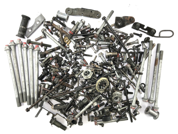 Kawasaki Zrx 1200 S ZRT20A [2002] - Zbytkové díly šroubu