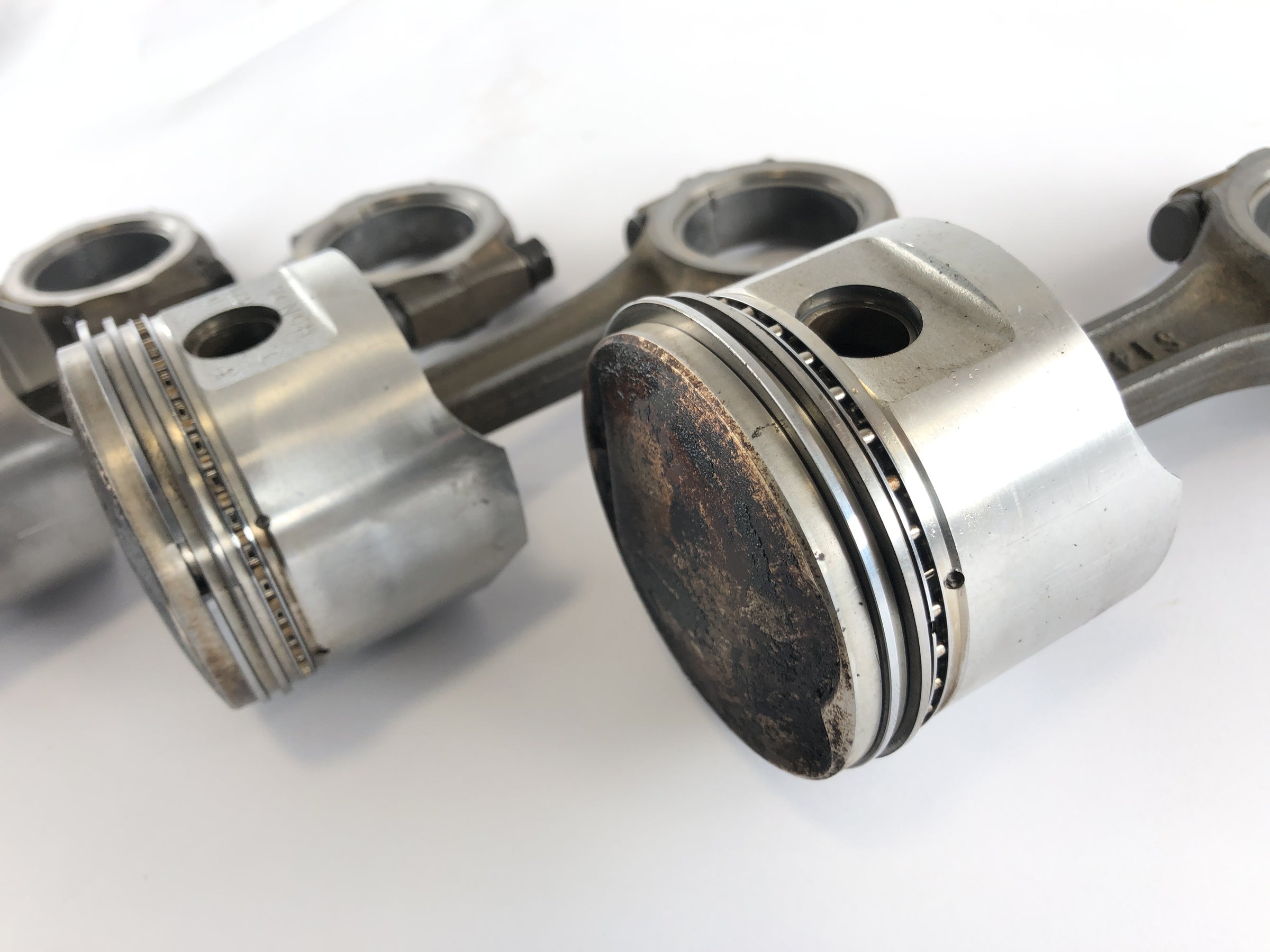 Honda GL 1000 Goldwing GL1 [1977] - Connecting Rod with Piston Set - 0