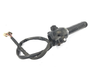 ヤマハXV 750 5G5 [1982]  - 右のガスハンドルのハンドルバースイッチ