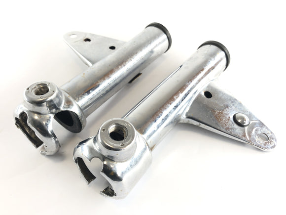 Honda GL 1000 Goldwing GL1 [1977] - Scheinwerferaufnahme Halterung Scheinwerfer