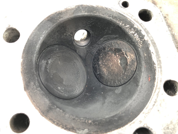 Moto Guzzi V 1000 VG [1980] - Sylinterin pää vasemmalla