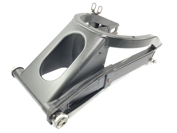 Yamaha YZF R1 RN09 [2003] - Swingehurs bakhjulssving Swing Arm på baksiden