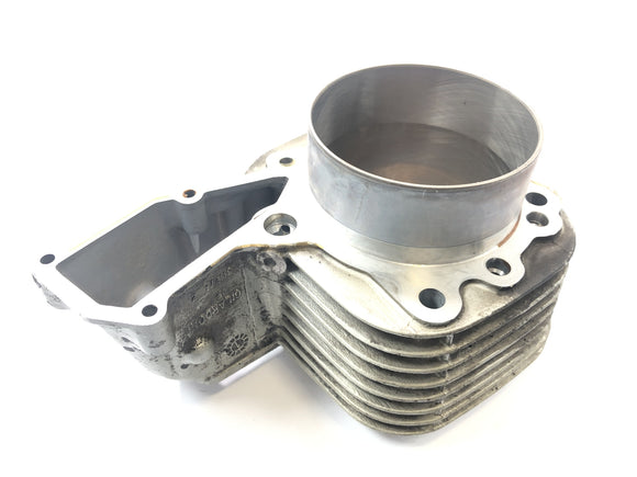 BMW R 1150 RT R22 [2001] - 右側にピストンが付いたシリンダー