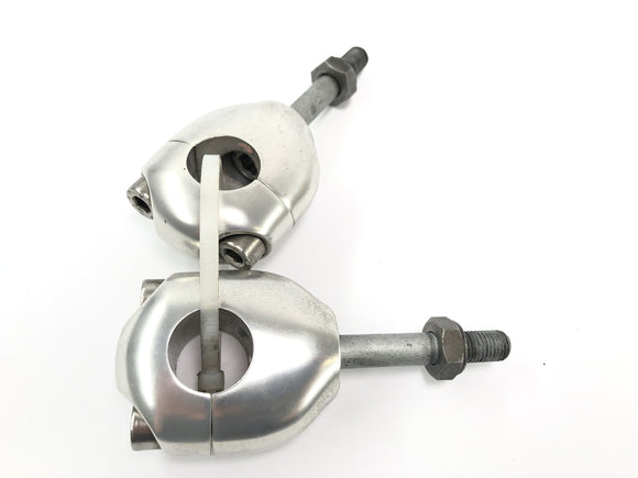 Triumph Street Triple R 675 D67ld [2010]  - ライザーハンドルクランプ固定クランプブラケット