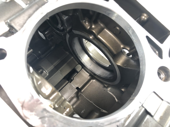 Yamaha MT 03 RM02 [2007] - Motorgehäuse Kurbelgehäuse Motorblock Leergehäuse