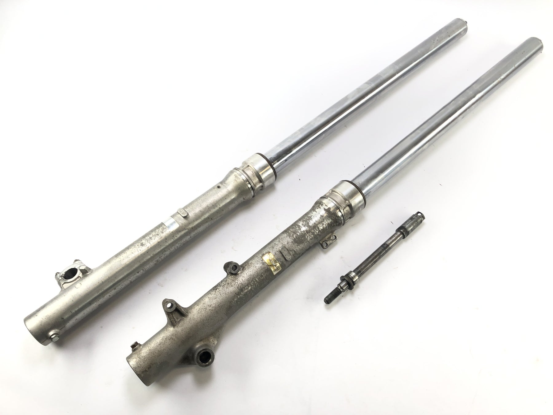 Honda XL 600 R PD03 [1985] - Fork Telescopic fork with axle