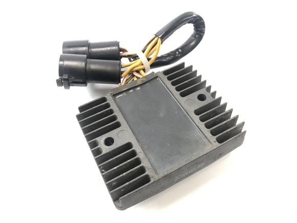 Kawasaki ZX 12 R ZXT20A [2001] - Regulátor