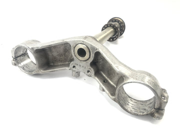 ヤマハYZF R1 RN01 [1998]  - 下のフォークブリッジ