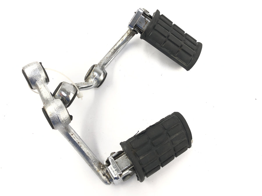 Yamaha XV 750 5G5 [1982] - Footrest's Driver's Footrests vlevo a vpravo pár