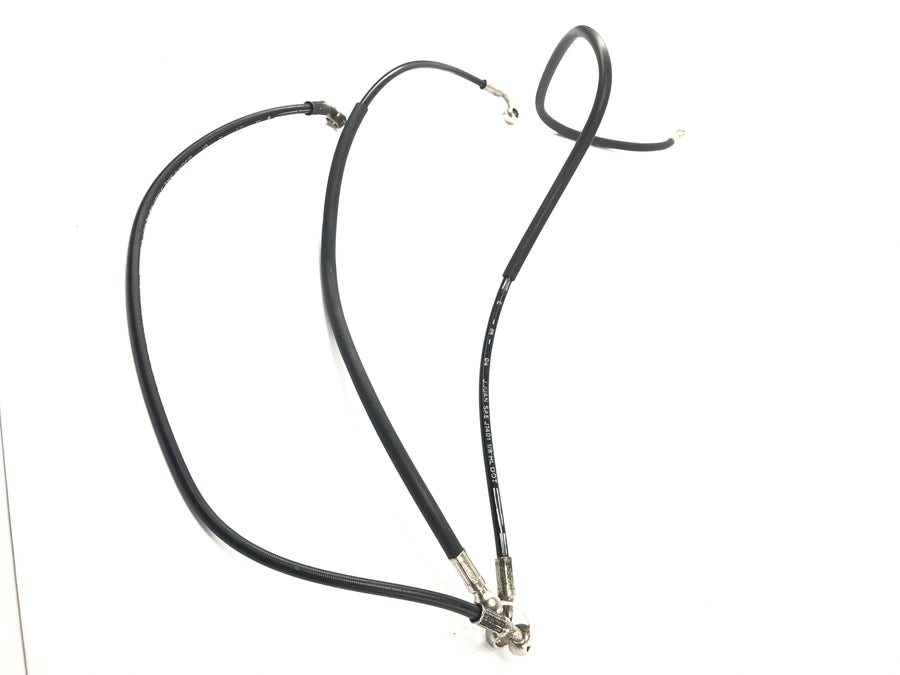 Triumph Sprint St 1050 [2005]  - 前面のブレーキライン