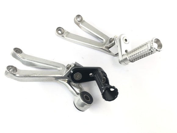 Yamaha yzf R1 RN01 [1998] - FootRests Set Stet справа и влево