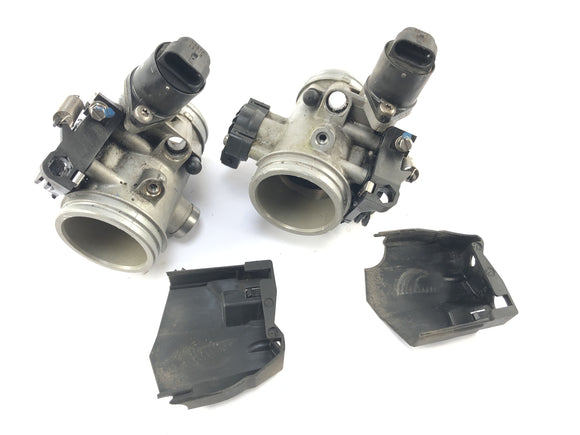 BMW R 1200 GS R12 K25 [2003] - Kaasuläpät vasemmalle ja oikealle sarjalle