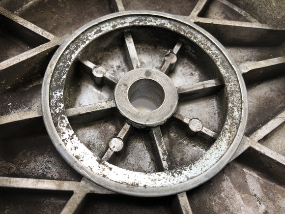 Moto Guzzi v7 Special [1971] - brzdový buben vzadu