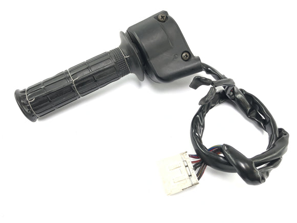 Triumph Daytona 900 T300 [1993] - interruptor do guidão na alça direita