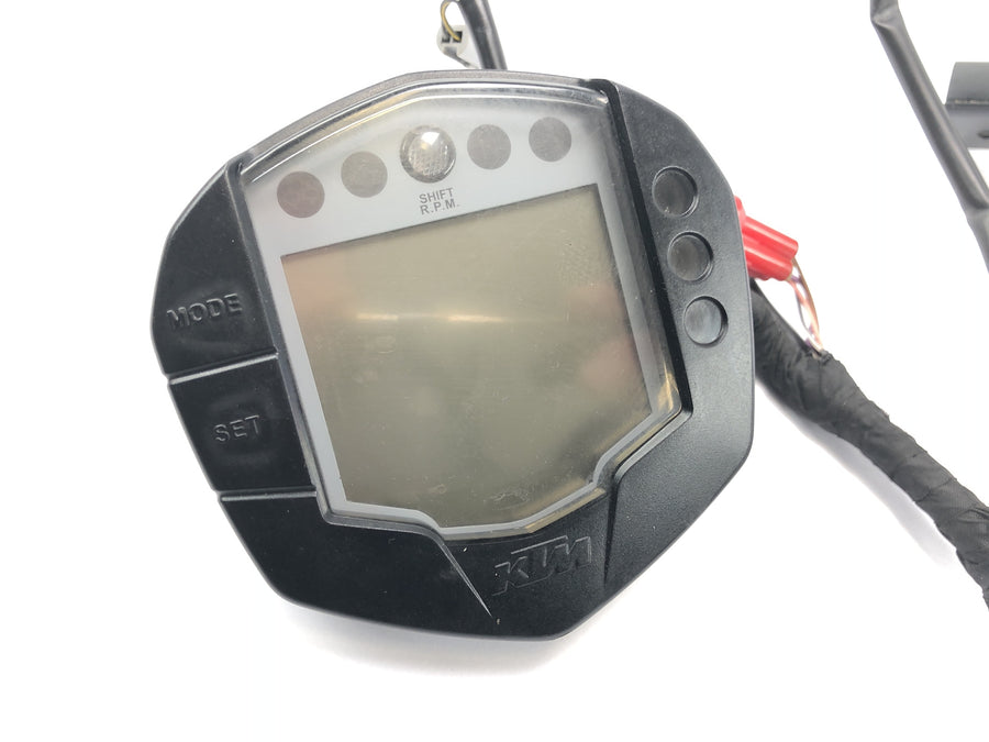 KTM RC 125 [2016] - Kombinovaná zobrazovací jednotka přístrojů v kokpitu rychloměru