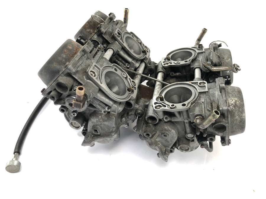 Honda ST 1100 SC26 Pan European [1990] - Kaasuttimen kaasutinyksikkö kunnostettava