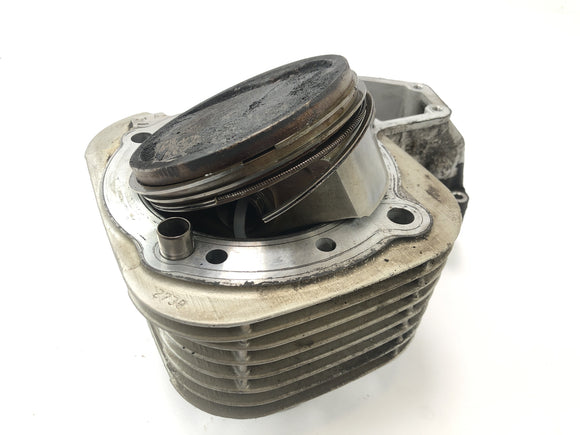 BMW R 1150 GS R21 [2002] - sylinteri männällä vasemmalla