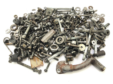 Moto Guzzi v 1000 VG [1980]  - 残留部品とネジは束です