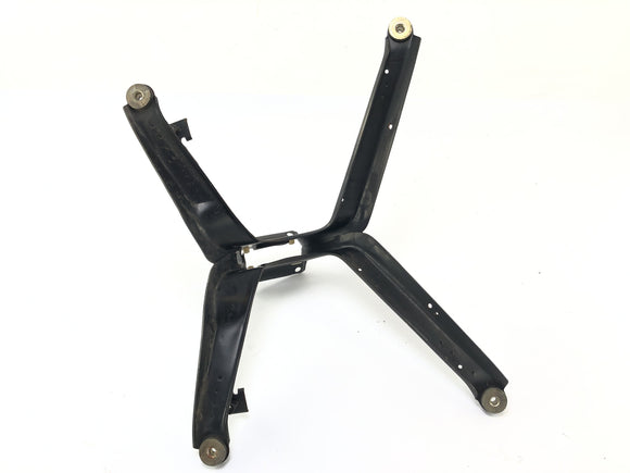 BMW K 100 RT [1988] - Pásový držák držáku