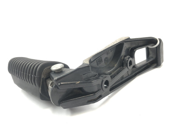 BMW R 1150 GS R21 [2002] - matkustajan jalkatuki oikealla pidikkeellä