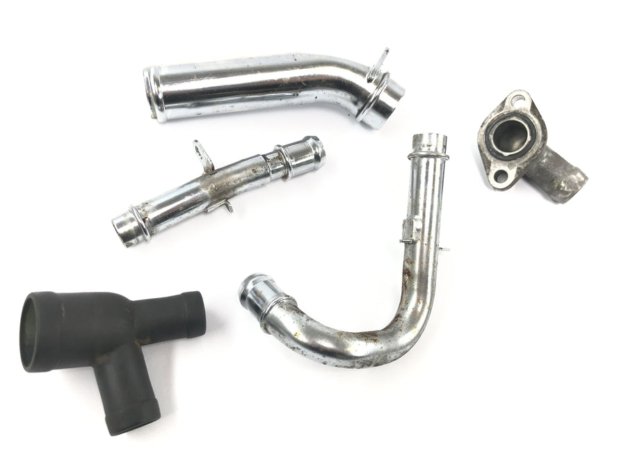 Honda XRV 750 Africa Twin RD04 [1990] - Jäähdytysvesiputket ja -liittimet