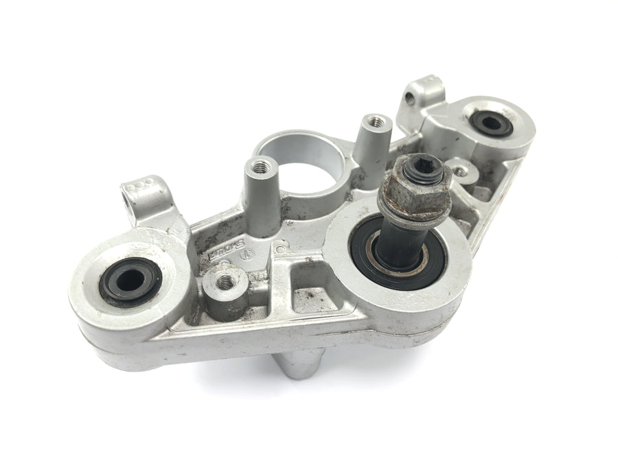 BMW R 1200 R R1ST [2008] - Gaffelbrygga i toppen av styrets klämma