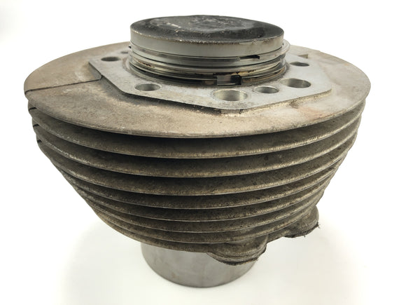 Moto Guzzi V 1000 VG [1980] - Cilindro con pistones a la izquierda