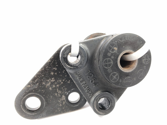 Kawasaki ZR7 ZR750F [1999] - Motorlager Motorhalter