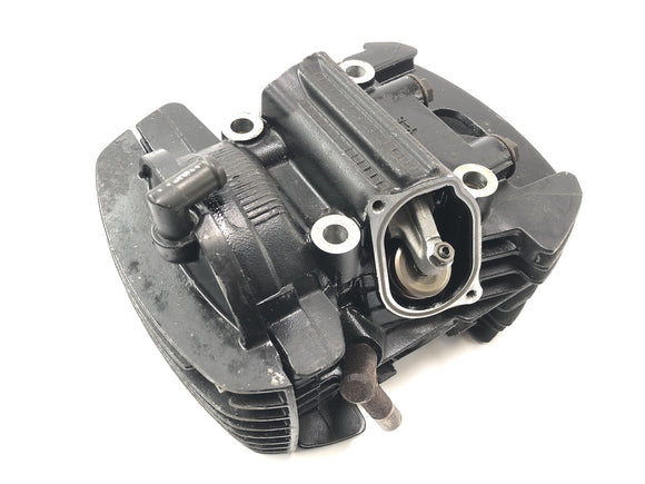 Yamaha XVS 650 Drag Star VM03 [2001] - hlava válce vzadu