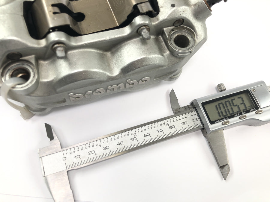 Ducati Multistrada 1200 S Touring [2009] - Pinza de freno Brembo delantera derecha