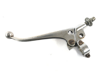 Triumph Bonneville T140V [1976] - Ajuste del embrague con palanca de embrague