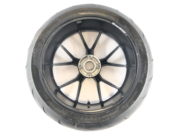 Ducati 1098 S H7 [2009]  - リア5.00x17 "タイヤドット2723の後輪ラドリム