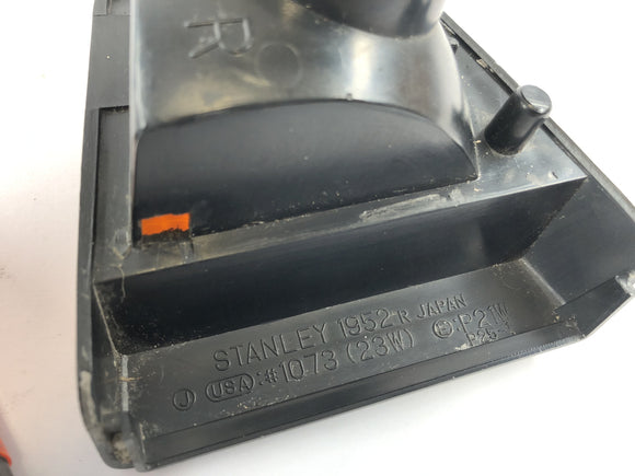 Kawasaki GPZ 1000 RX [1987] - Indikator på baksidan och högeruppsättningen