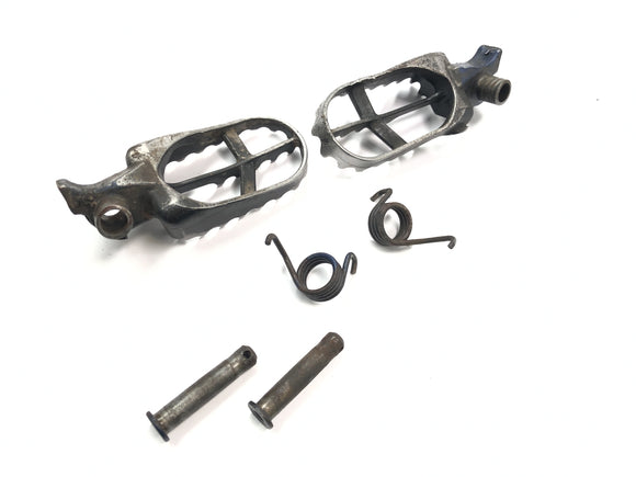 Yamaha YZ 426 F [2000] - Par de conjuntos de apoios para os pés do motorista esquerdo e direito